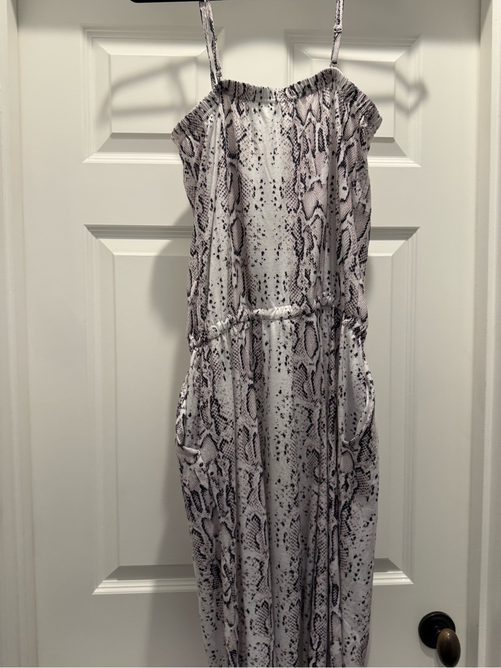 Snake Print Spaghetti Strap Jumpsuit in White/Grey - Picture 4 of 7